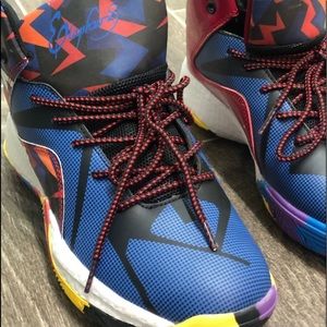 Shock Absorbing Basketball Shoes